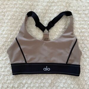 ALO Yoga Airlift Suit Up Bra